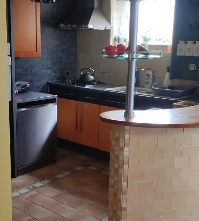 Ostoja Rodzinna Przy Parku Holiday home