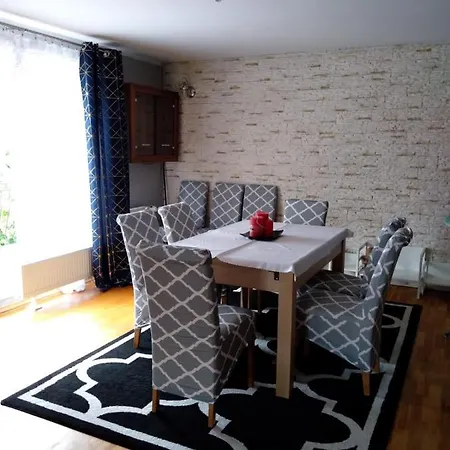 Holiday home Ostoja Rodzinna Przy Parku Nowa Wies Koscierska