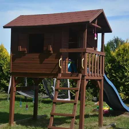 Ostoja Rodzinna Przy Parku Holiday home
